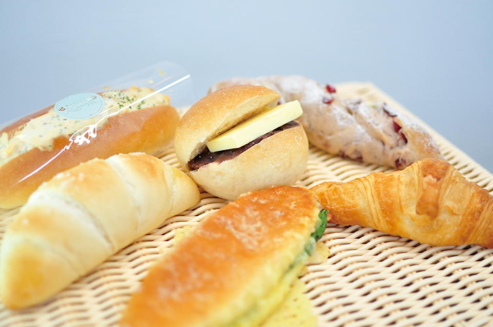 生米から「明太もちチーズパン」✨親子パン教室レポート東京都大田区のこねない親子パン教室