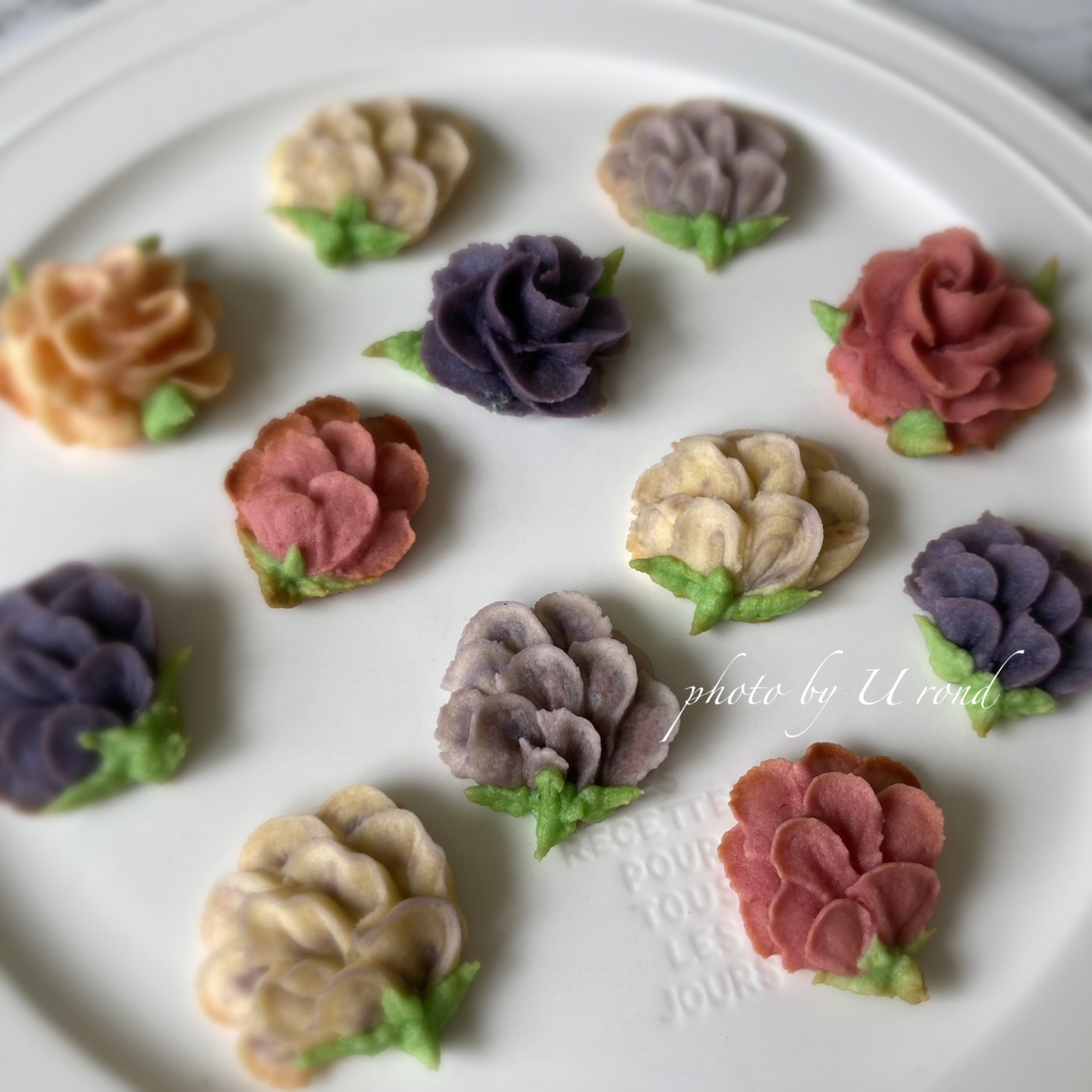 DC-002_あんフラワークッキー 全部バラ 15個入り 食べられるお花！あんこのお花！風呂敷ラッピング 和菓子福岡県行橋市セゾンのふるさと納税