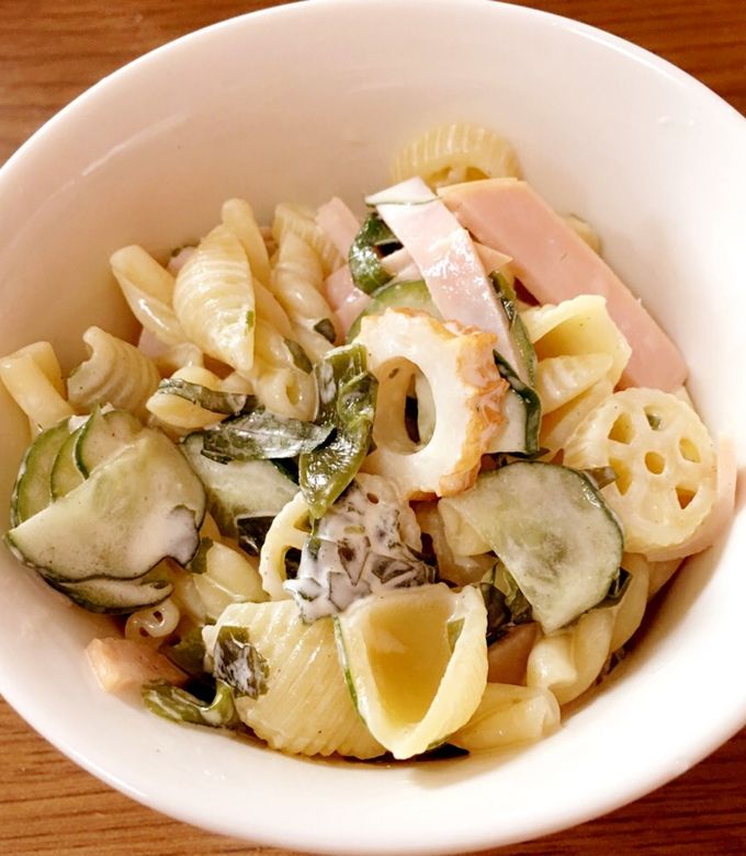 カレーコロッケ キャベツの酢の物 マカロニサラダ みそ汁 ごはんスリーベルデイ桃井３丁目