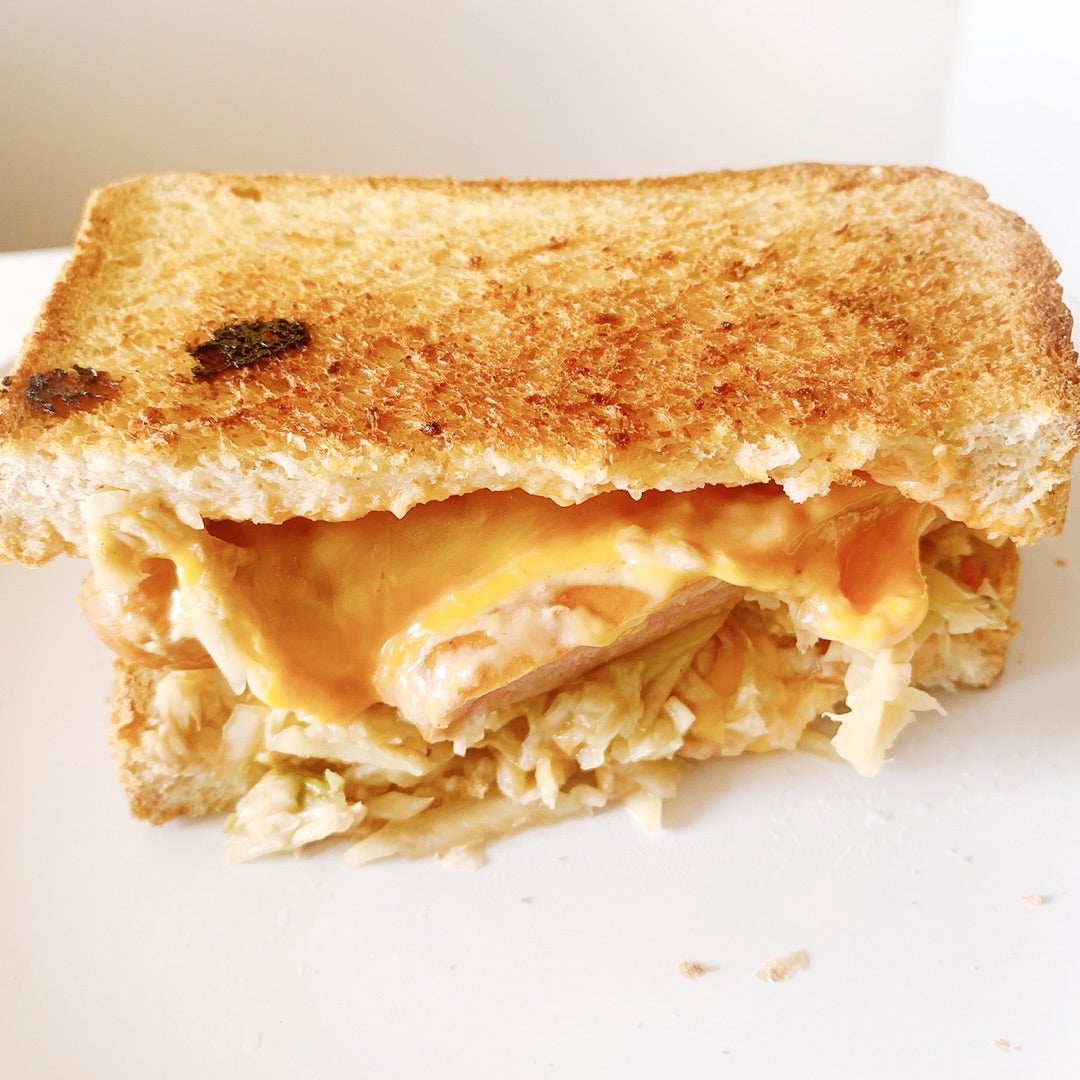 DisneySeaグルメ 人気お洒落カフェの絶品ホットサンドMORE