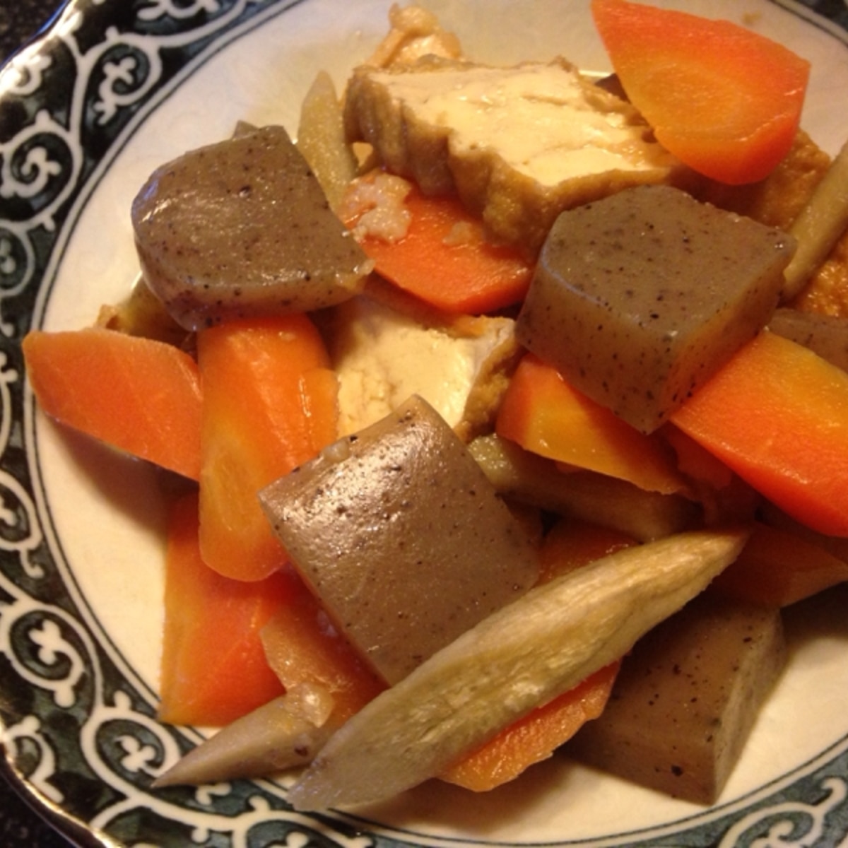 濃いめの味付けでご飯がすすむ！「甘辛ごぼう厚揚げ」