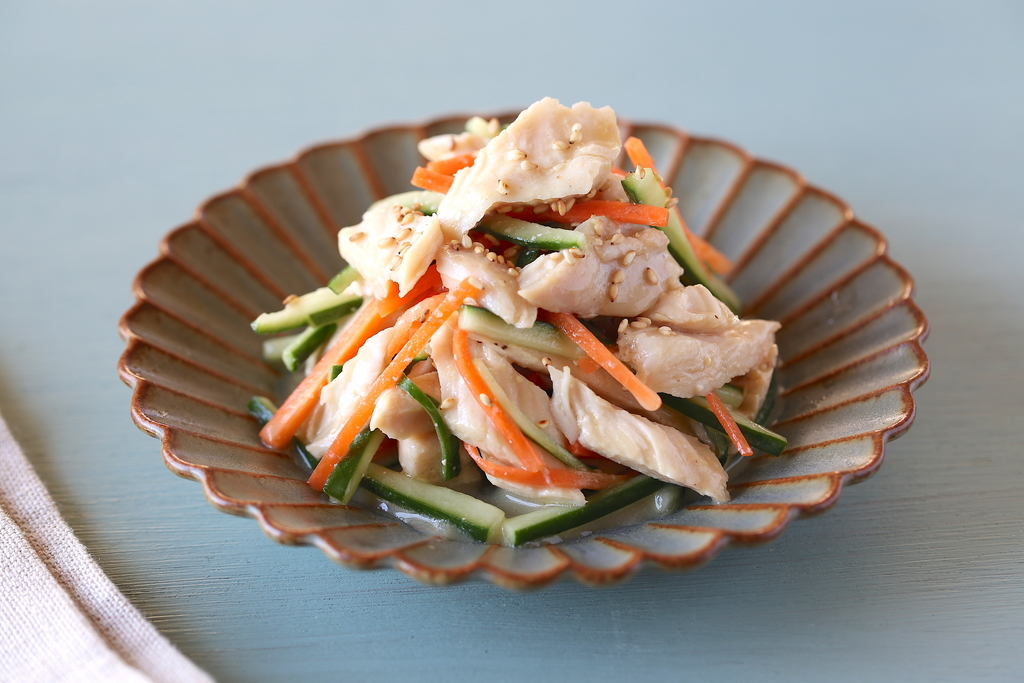 低温調理器で作る一番シンプルなサラダチキン