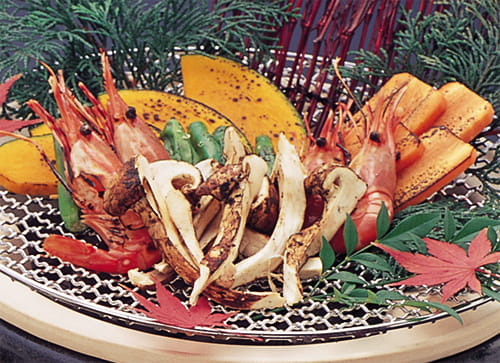 松茸専門店の手軽な「松茸お吸物」 - ippin イッピン