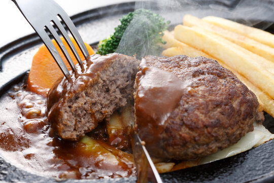 ハンバーグセットイラスト無料イラスト・フリー素材なら「イラストAC」