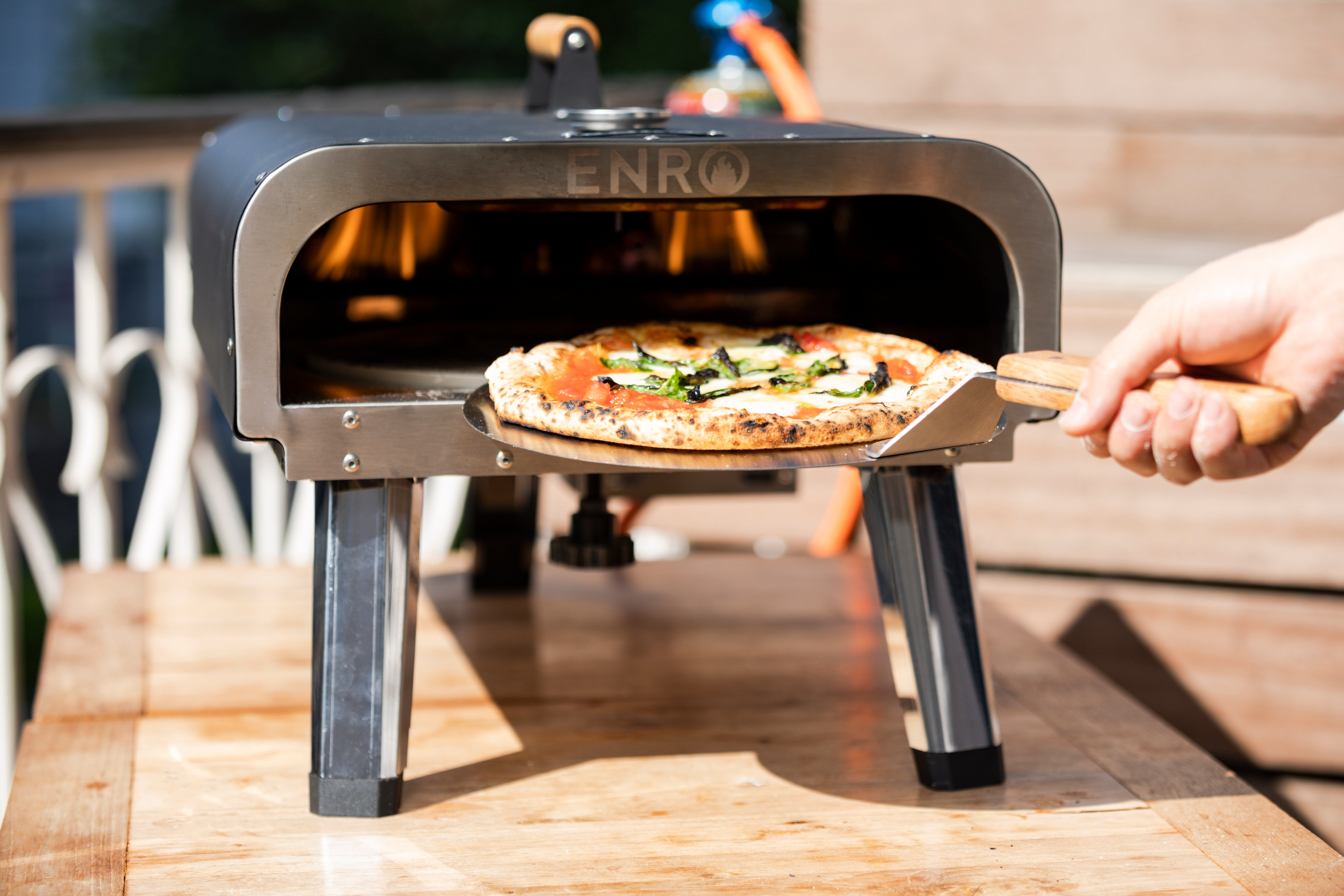 二層式と一層式 単層式 の違いについて知ろう。ピザ窯・石窯キットの種類と作り方