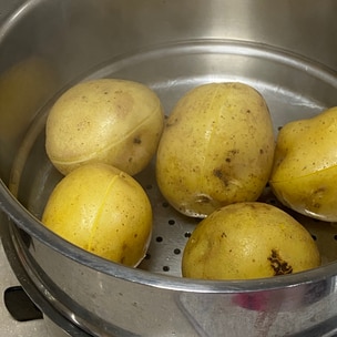 下茹でレンジで楽ちん♡小粒新じゃがいもの煮ころがし＆レンジで野菜を下茹でするコツ食べて動いてだらだら生きて
