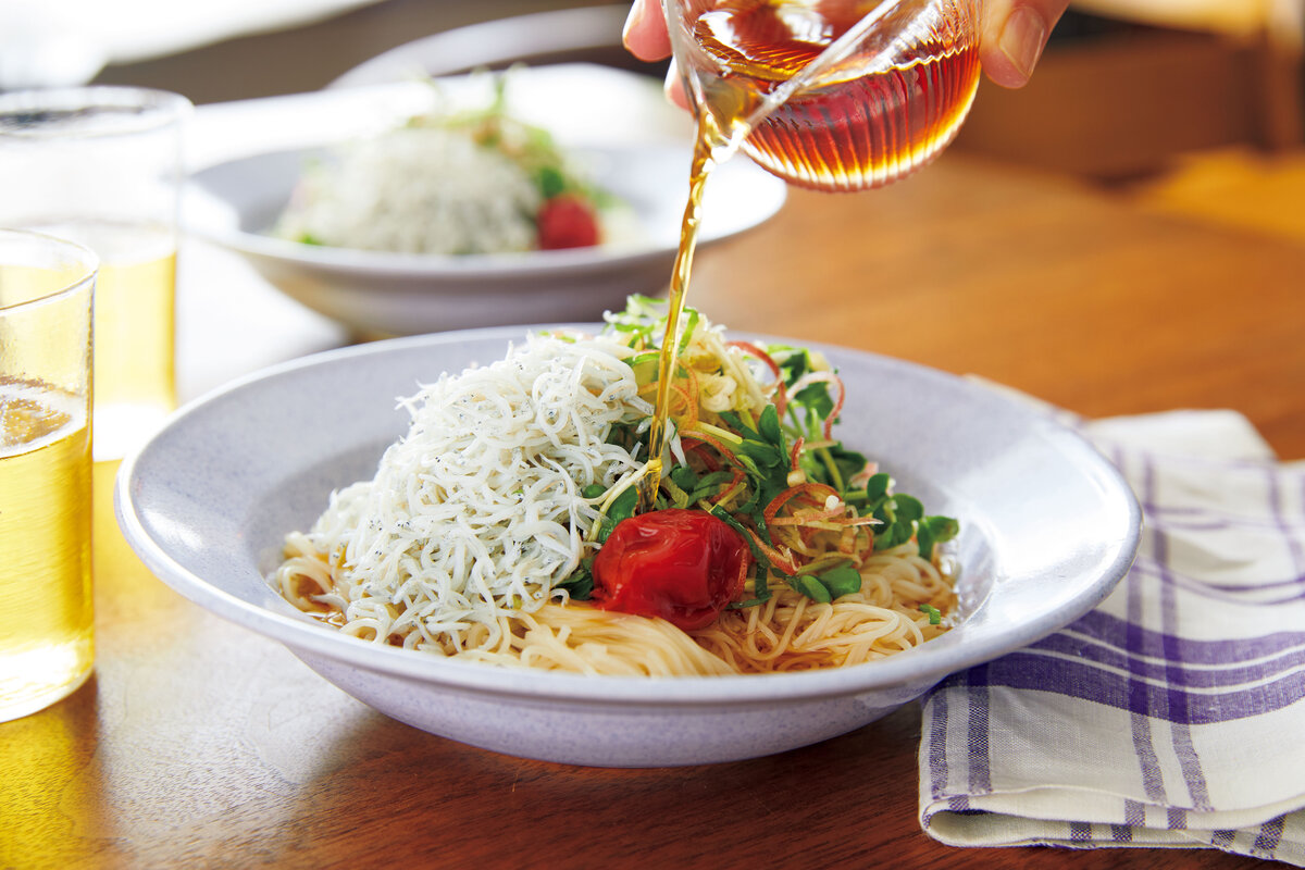 この夏はそうめんを余らせない！お肉を使ったスタミナそうめんレシピおうちごはん