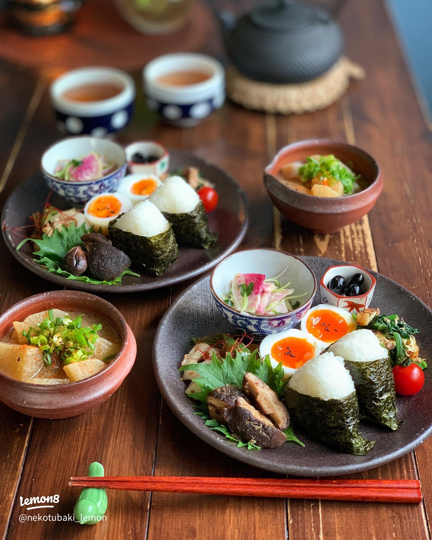 お弁当に！具だくさんで大満足！ おかずおにぎり簡単レシピ４選SATETO さてと