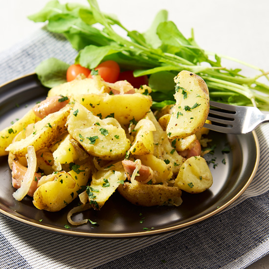 新進 ジャーマンポテト 1kg 冷凍フーヅフリッジ UCC運営の業務用食品食材の仕入れ通販サイト