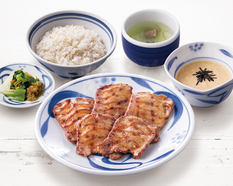 福岡 映画＆牛タン麦とろろ定食♪＠うまや キャナルシティ博多店 : 博多おんな節