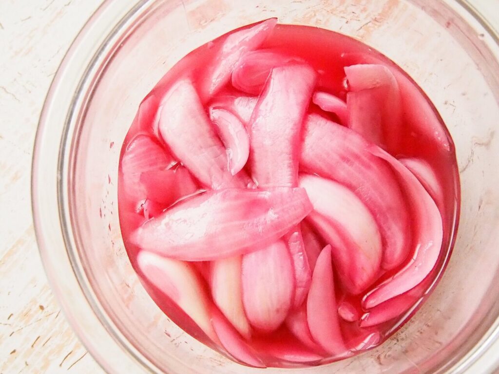 トマトと玉ねぎの胡麻マリネごま油の山田製油