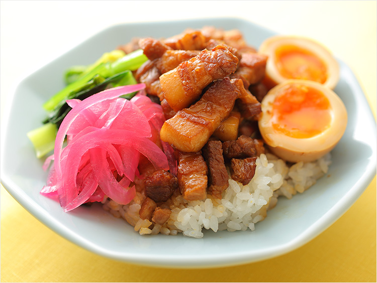 89 台湾の豚バラ丼 魯肉飯~ルーローハン~ 脂を美味しいと思えるうちに食べて欲しい