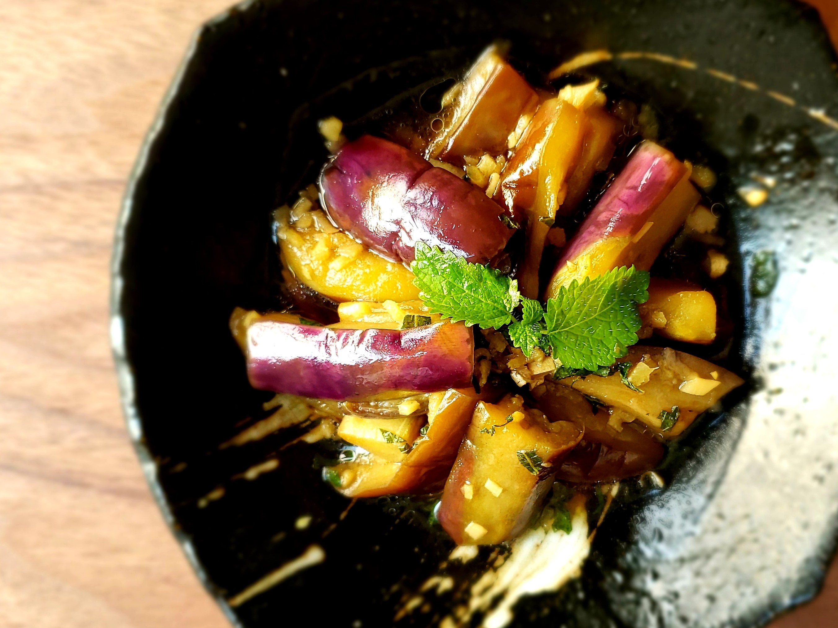 パンチの効いた夏野菜のスタミナ揚げ浸し