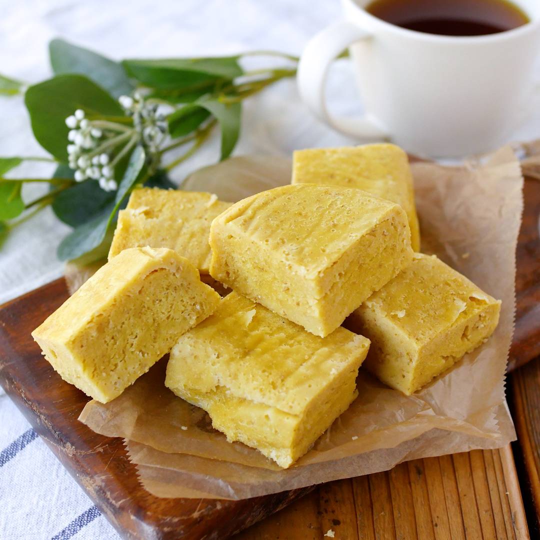 レンジで5分！ふわふわはちみつオートミール蒸しパン