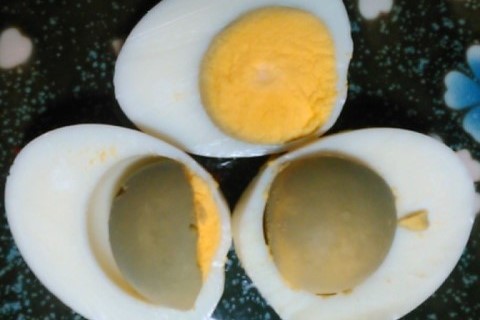 海の向こうに嫁いでみれば ～ボストン生活徒然日記～: 卵の黄身の色