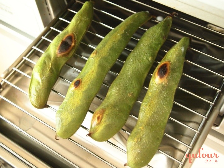 魚焼きグリルで作る「焼きそら豆」のレシピ：白ごはん.com