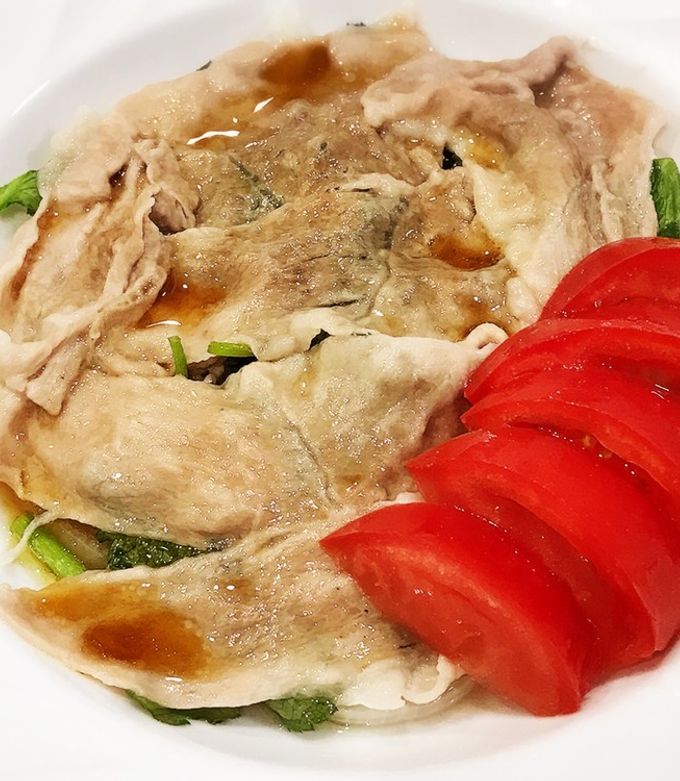 ホットプレートで手軽♪野菜がモリモリ食べられる「蒸し豚しゃぶ」レシピフーディストノート