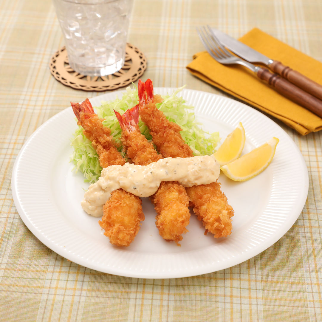エビがまっすぐ揚がるコツも！洋食の定番「エビフライ」の基本レシピを紹介 - LIVE JAPAN日本の旅行・観光・体験ガイド