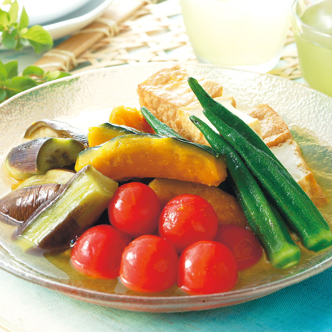 豆腐ハンバーグに合う献立20選！相性の良いご飯や副菜のレシピをご紹介ネスレ日本 製品情報サイト