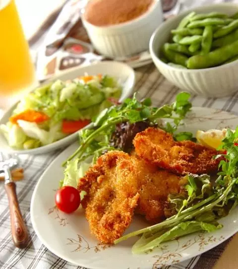 チキンカツ」の献立・レシピ - E・レシピ 2005.12.12公開の献立です