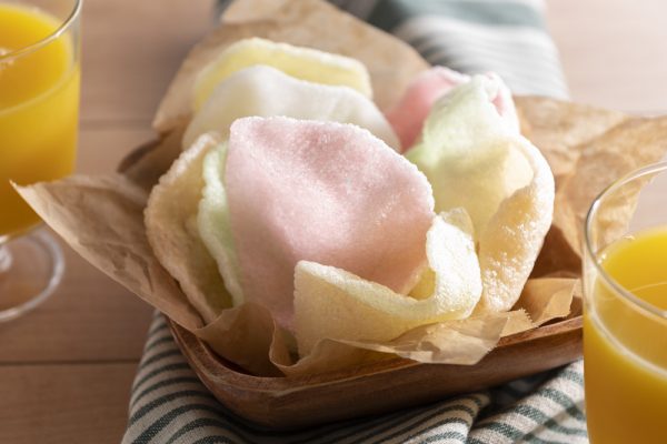 業務スーパーのえびせんべいは揚げるだけで簡単！ おうち時間に屋台の味を楽しもうイチオシichioshi