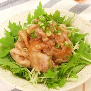 鯵の刺身と薬味野菜のサラダ♪ - 小太郎のまんぷく日記