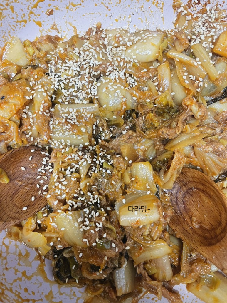 酸っぱくなったキムチはアチャールとしてカレーに入れなさい 〜サンラサーの教え - ネタフル