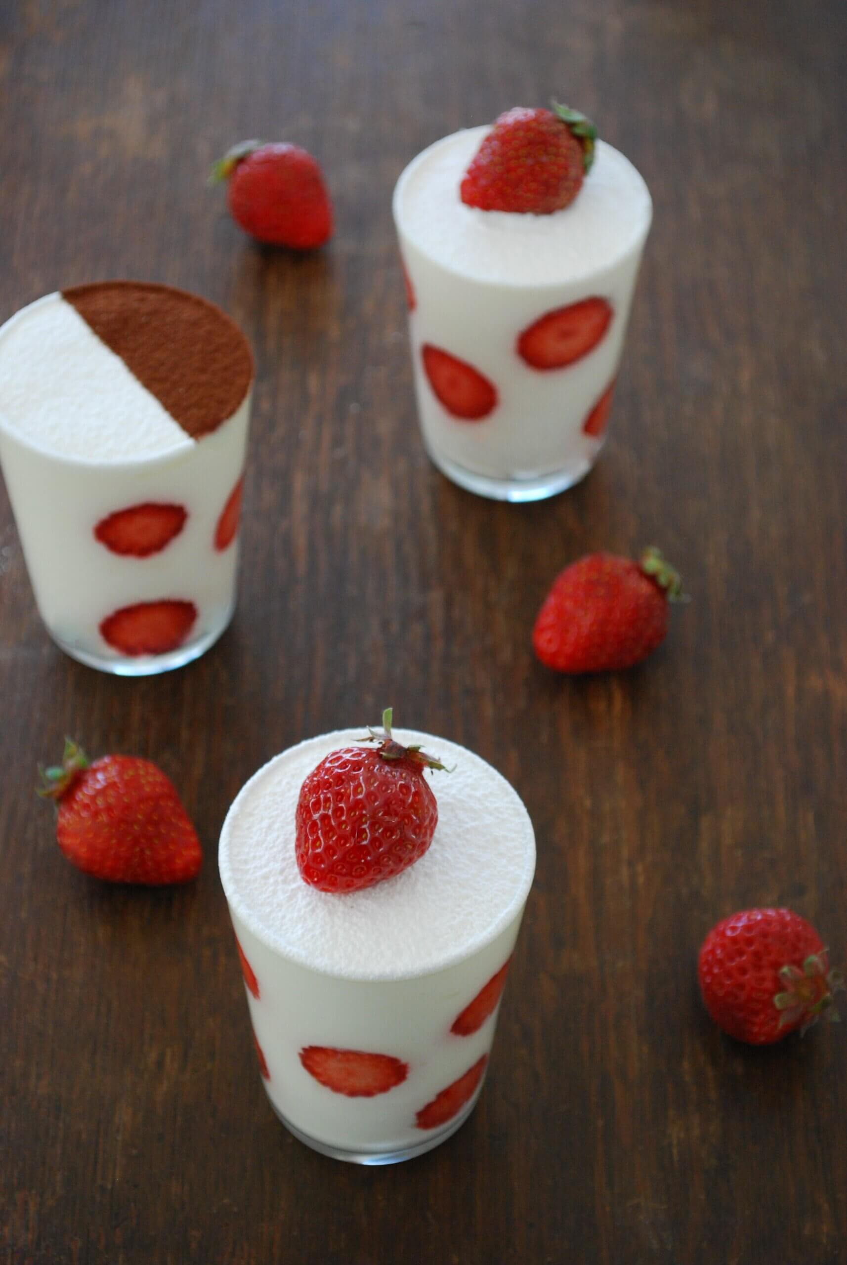 プロが教えるマシュマロムースのレシピ。材料ふたつを溶かして冷やすだけ