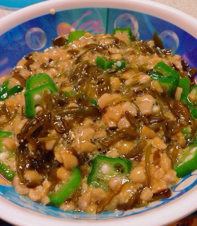 つるっと美味しい！豆腐のオクラめかぶ和え