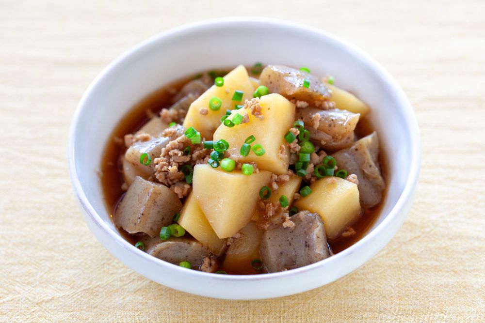 里芋とこんにゃくの土佐煮