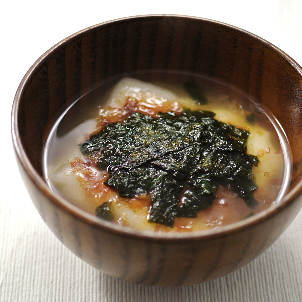 少ない材料で簡単！お雑煮の作り方関西風の白みそ仕立てで絶品！お正月の定番レシピ！ 料理研究家ゆかり- エキスパート - Yahoo!ニュース