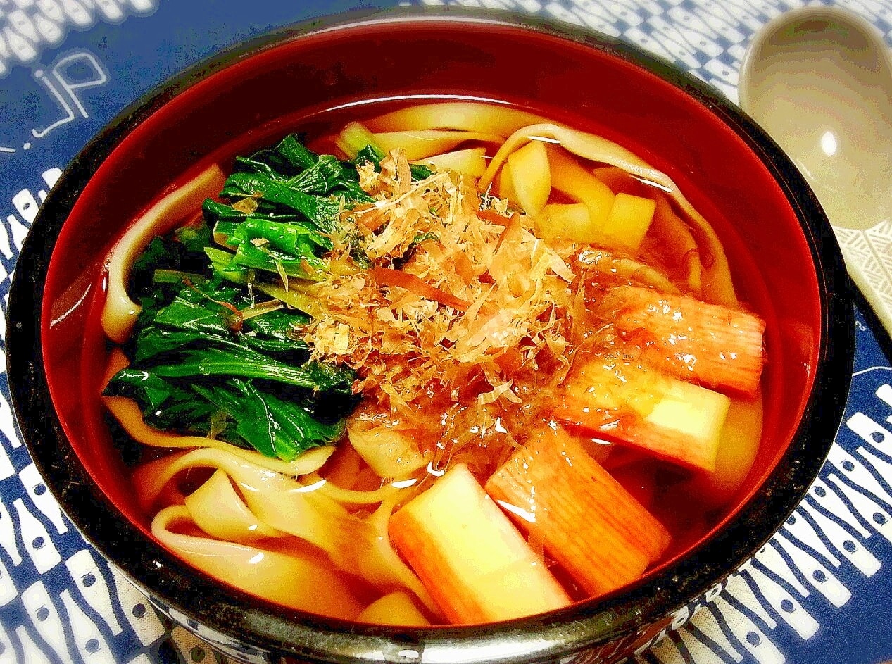 ⭐️ 手作りつゆがとても美味しいきしめん