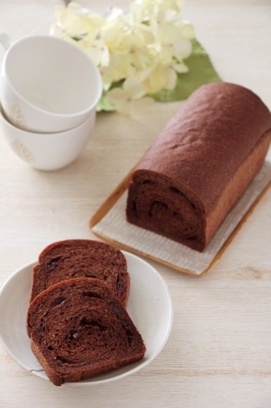 食パンでチョコスティック。バレンタインにおすすめ♪