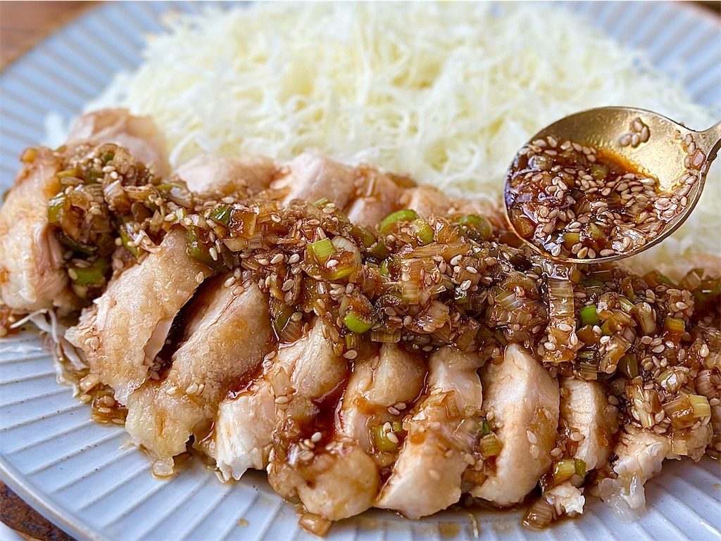 レンジ４分★柔らか鶏むね肉のピリ辛油淋鶏