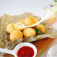 ホットケーキミックスでもちもちチーズボールの作り方 韓国レシピ kattyanneru