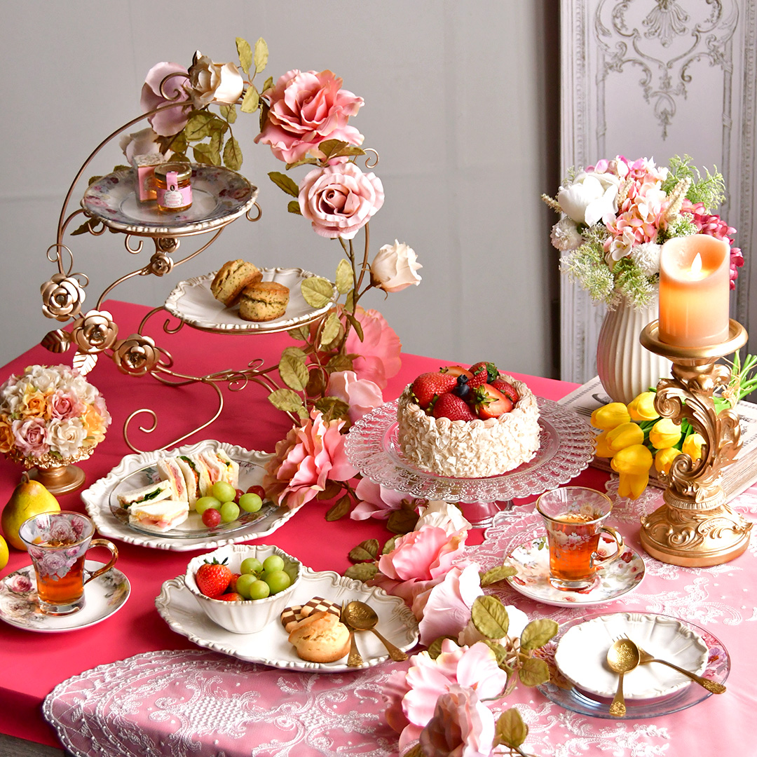 華やかにケーキを盛り付けるためのアイデア2025 年のリアルなLemon8ユーザー体験