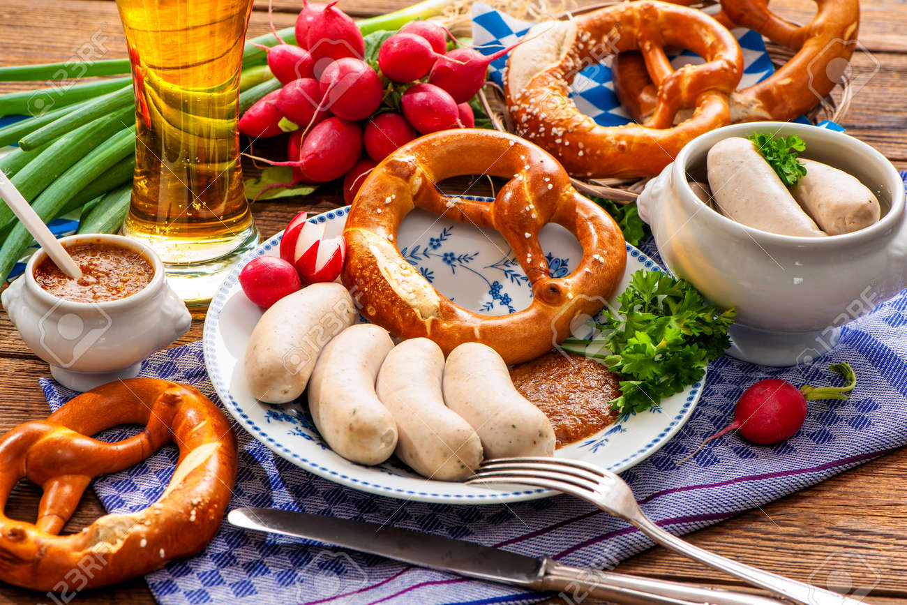 ミュンヘンのビアホールで白ソーセージを食べる！〜Hofbräuhausホフブロイハウス