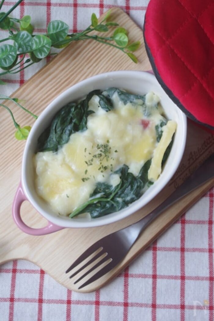 グラタンの素で作る簡単アレンジレシピ9選。ドリアやコロッケも - macaroni