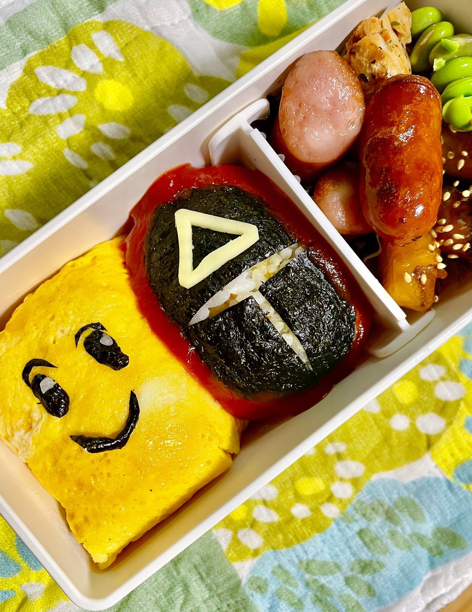 La Decoラデコ＊キャラ弁＊キャラクターアイシングクッキーロブロックス弁当 . 今は、お友達とロブロックスにハマってるもう殆ど、Switchしなくなったでも、 このロブロックスは、無料なのに、 めちゃくちゃ楽しめるからすごい課金だらけらしいけど