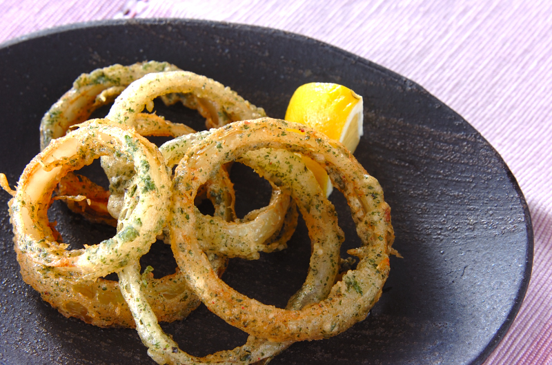 早咲きの桜❤と、新玉ねぎを丸ごと味わう♪ザクザク甘〜い玉ねぎ花❤オニオンブロッサム❤しゃなママオフィシャルブログ「しゃなママとだんご３兄弟の甘いもの日記」Powered by Ameba