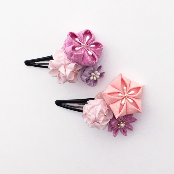 つまみ細工 裏側. ついつい 裏側見たくならない？ . 裏が綺麗だと 丁寧に作ってあるな って思わない？ . ワイヤーがぐねぐね 曲がってたり 裏側がボンド跡で汚いと がっかりしちゃう裏も綺麗な つまみ細工の レッスンをしています！ . 裏も綺麗に作りたい人は