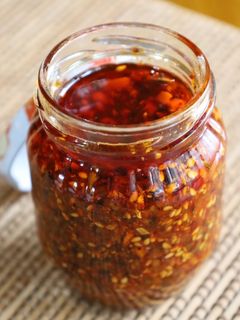 豆板醤の代用にラー油は使える？ほかに代用できる調味料はどれ？ - 日々を旅する －都会の端っこでスローライフ－