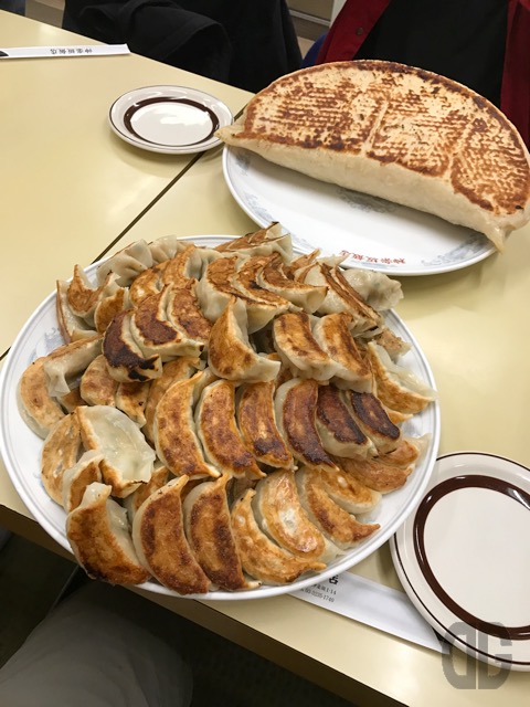 ジャンボ餃子、一升チャーハン、デカ盛りグルメの有名店』by ますら王 : 神楽坂飯店カグラザカハンテン - 飯田橋 中華料理食べログ