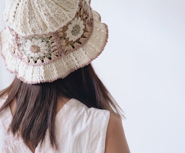 エコアンダリヤ 3玉で編む帽子作品レシピ手編みと手芸の情報サイト あむゆーず