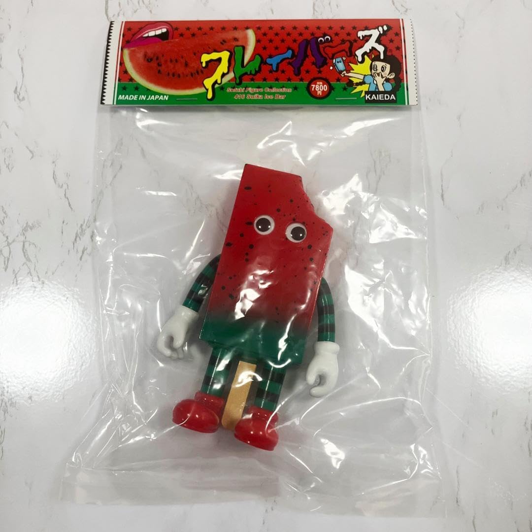 幸せ!?の青いスイカバーを買ってきて食べてみました - MOMO BLOG