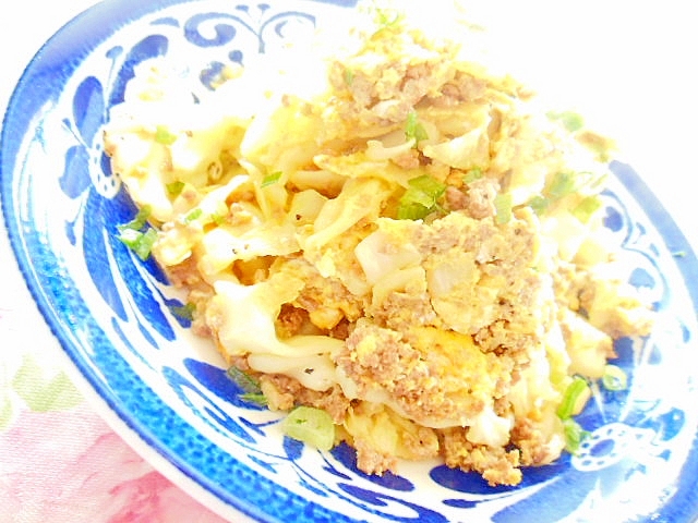 キャベツと豚ひき肉の卵炒め