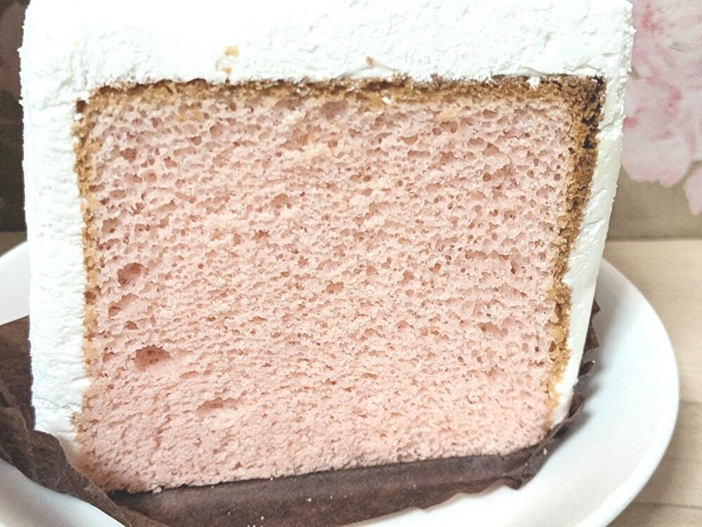 スタバ 桜シフォンケーキ🌸✨ 夕飯は桜シフォンケーキ🌸✨ 甘味はお腹空いてる時の方が、美味しいデスネ🤣スタバスターバックススターバックスコーヒースタバ新作スタバ新発売桜シフォンケーキstarbucksstarbuckscoffeestarbucksjapanbuckssbux