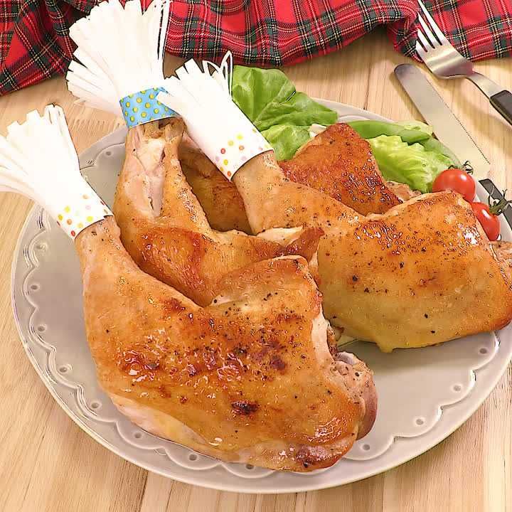 骨付き鶏もも肉で♪定番クリスマスチキン