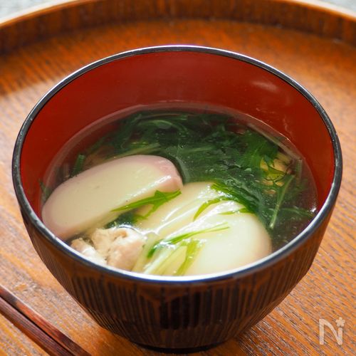 しょうゆだし香るお雑煮