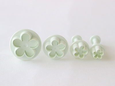 Cookie&Chopin@3rd-tech花をモチーフにしたクッキー型の販売を開始しまし🌻 イジェクタ式なので比較的型抜きは容易だと思います。商品ラインナップは4種類です ・チューリップ ・ひまわり ・マーガレット ・あさがおInstagram